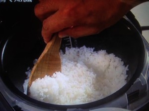 林先生が驚く初耳学 ご飯