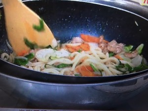 雨上がり食楽部 冷やし焼きうどん