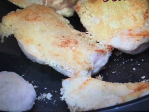 3分クッキング 鶏胸肉のクリスピーチーズ焼き