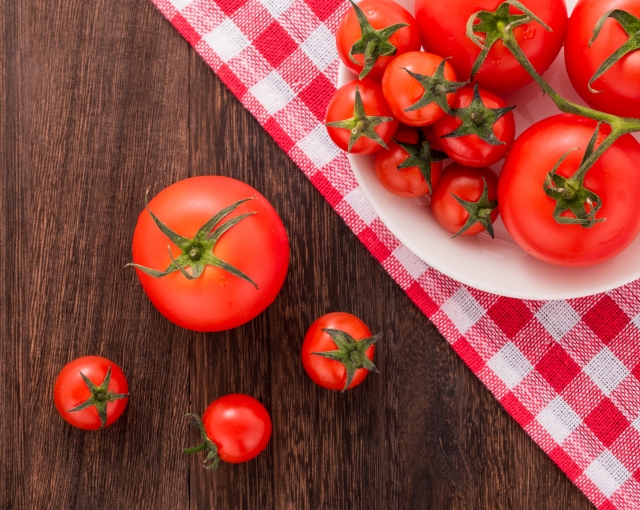 トマト 栄養素 画像